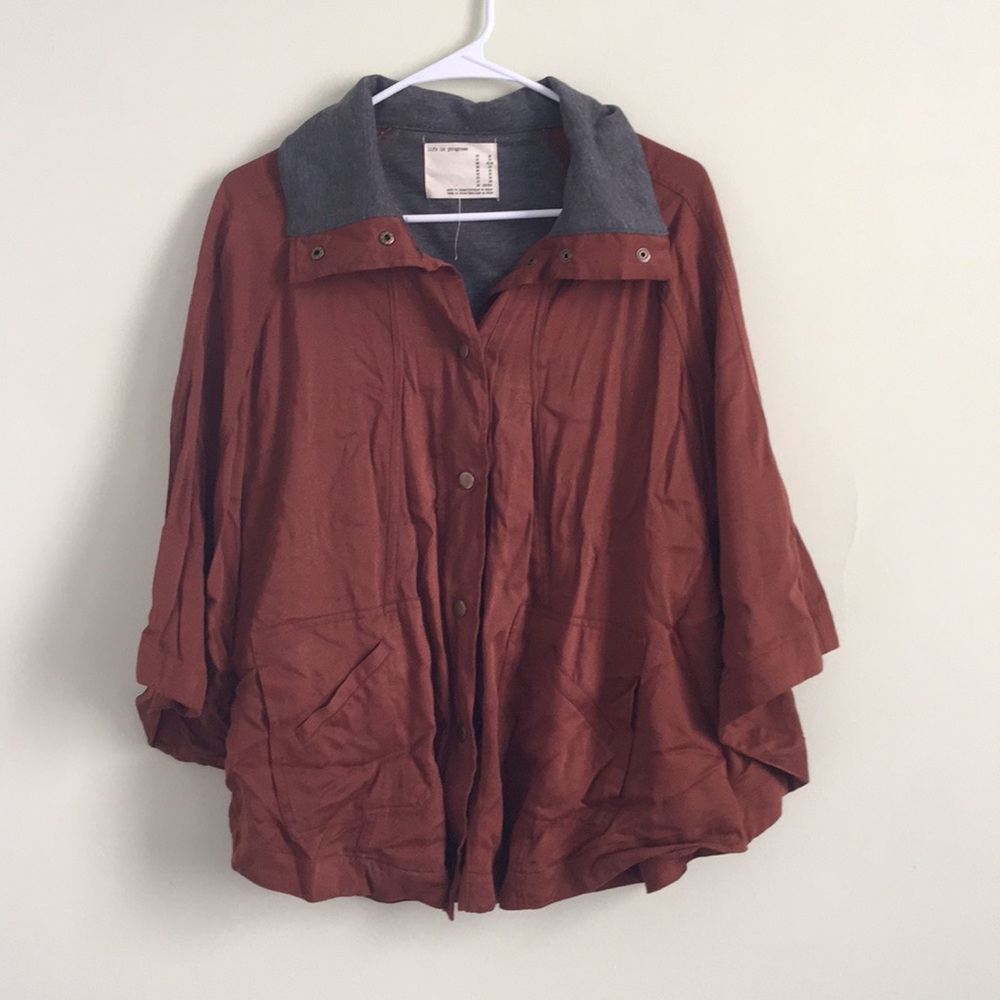Batwing light jacket, poncho with buttons